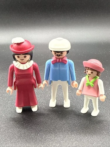 Playmobil 5620  The Victorian Manor Mansion Touring Family Replacements Vintage.