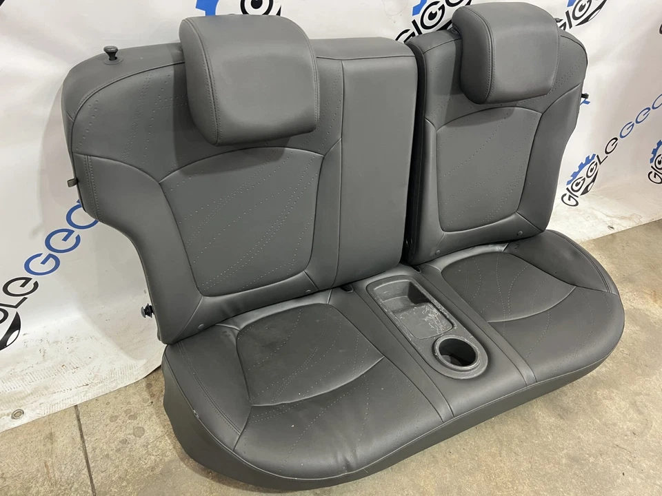 Cubierta de cojín de asiento trasero compuesto asiento trasero Chevrolet OEM 14-16 Spark EV 95262370 Foto 2 de 4