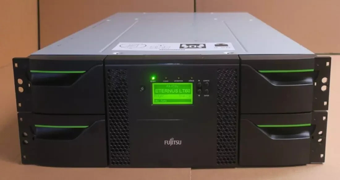 Fujitsu Eternus LT60 S2 FTS:LT60S2KNXU 48-Slot Tape Library Auto