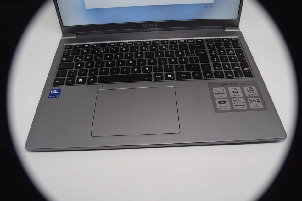 Terra Mobile 1671 Core Ultra 7-155U 16GB RAM 1TB SSD Win11Pro Neuwertig & OVP - Bild 4 von 4