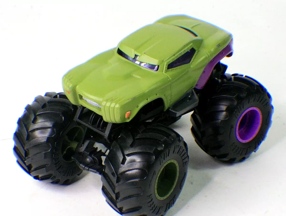 HOT WHEELS_Monster Jam HULK Monster Truck 1:24 Scale Die-Cast +