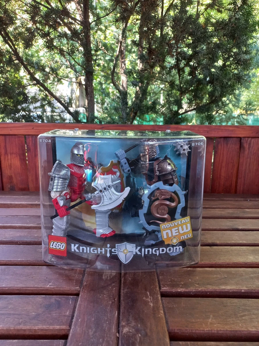 LEGO Knights Kingdom NEW store display 8706 year 2004