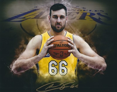 Signed 8x10 ANDREW BOGUT Los Angeles Lakers Autographed Photo COA