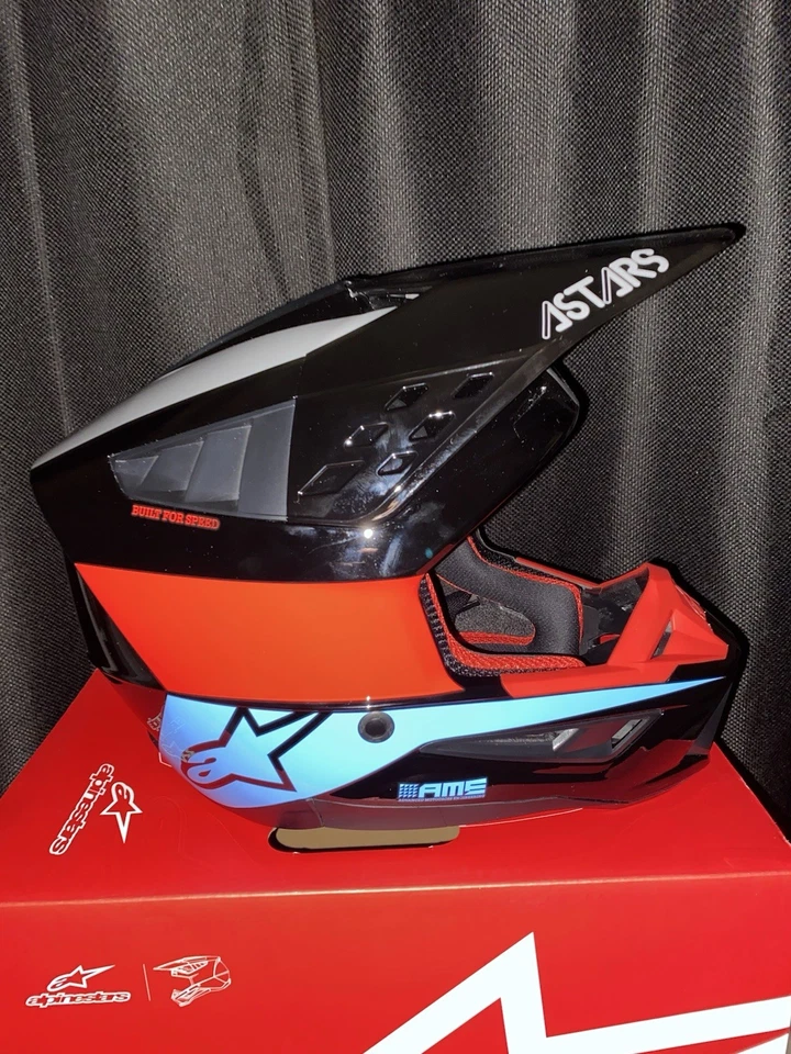Casco de motocicleta ALPINESTARS SM5 Bond negro, rojo y cian todoterreno motocross enduro Foto 2 de 4