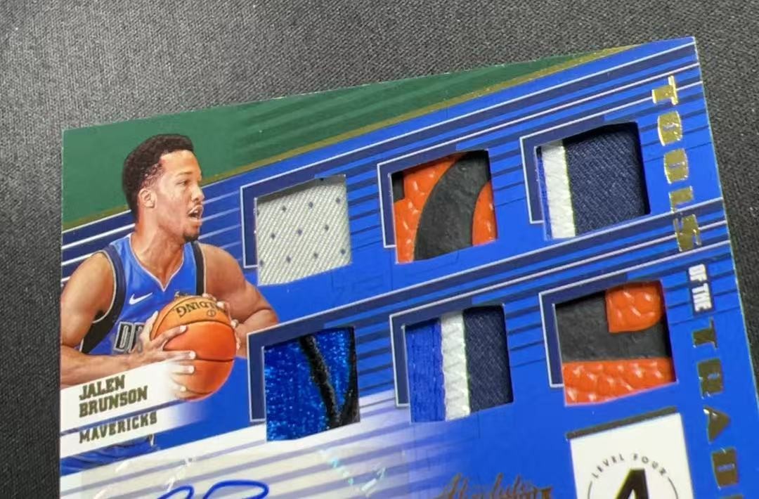 1/5 ≈1/1 2018-19 Panini Absolute Jalen Brunson RC Tools Of The Trade Auto Patch view 3