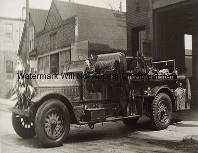 Chicago IL 1928 Seagrave Fire Truck Engine 74 Photograph Print 8.5x11''