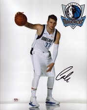 Luka Dončić Doncic Signed Autographed 11x14 Photo Dallas Mavericks PSA