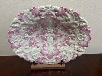 19th Century Meissen Rococo Pink Acanthus Leaf Mold 12.75'' Oblong Console Bowl
