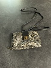 Sakroots Smartphone Crossbody Zip-Around Snap