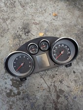 VAUXHALL ASTRA J 1.4 SRI 2013 SPEEDO SPEEDOMETER CLOCKS 13433782 AFK9