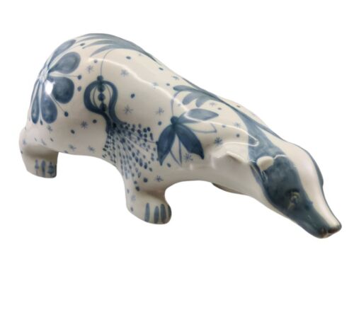 David Sharp Rye Pottery Blue & White Badger Figurine Ornament