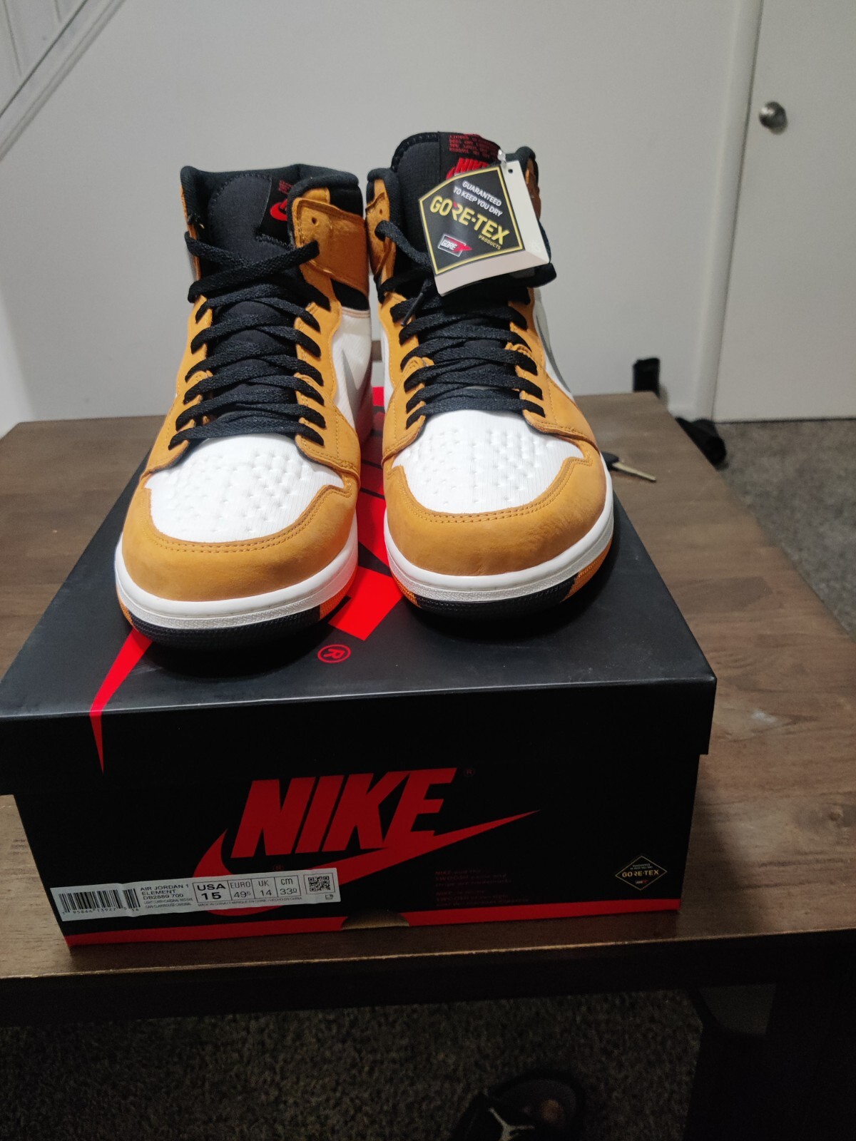 Men Nike Jordan 1 High GORE-TEX GTX Boots DB2889-700