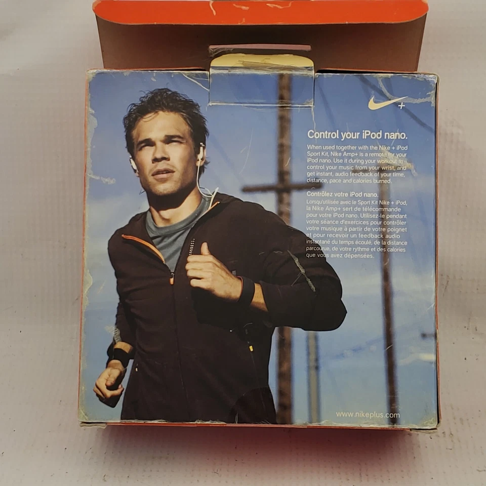 Nike Amp+ Wristband WM0030 iPod Nano Remote télécommande ipod nano FOR PARTS  - Image 3 of 4