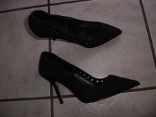 Damen schuhe pumps   von Zara Basic  Gr. 38  schwarz wildlederoptik hoch