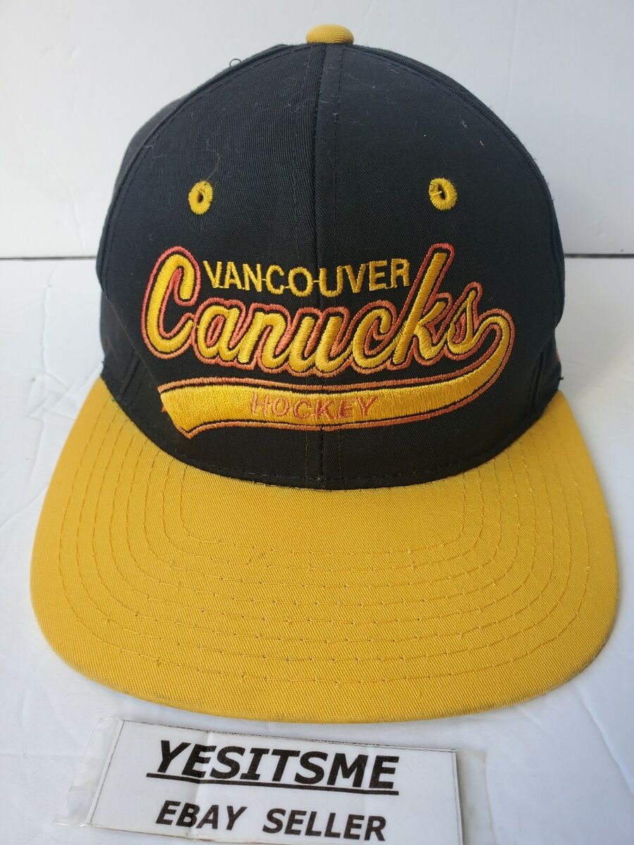 Vintage 90's Starter Snapback Hat Vancouver Canucks Script Vintage 90's Starter Snapback Hat Vancouver Canucks Script
