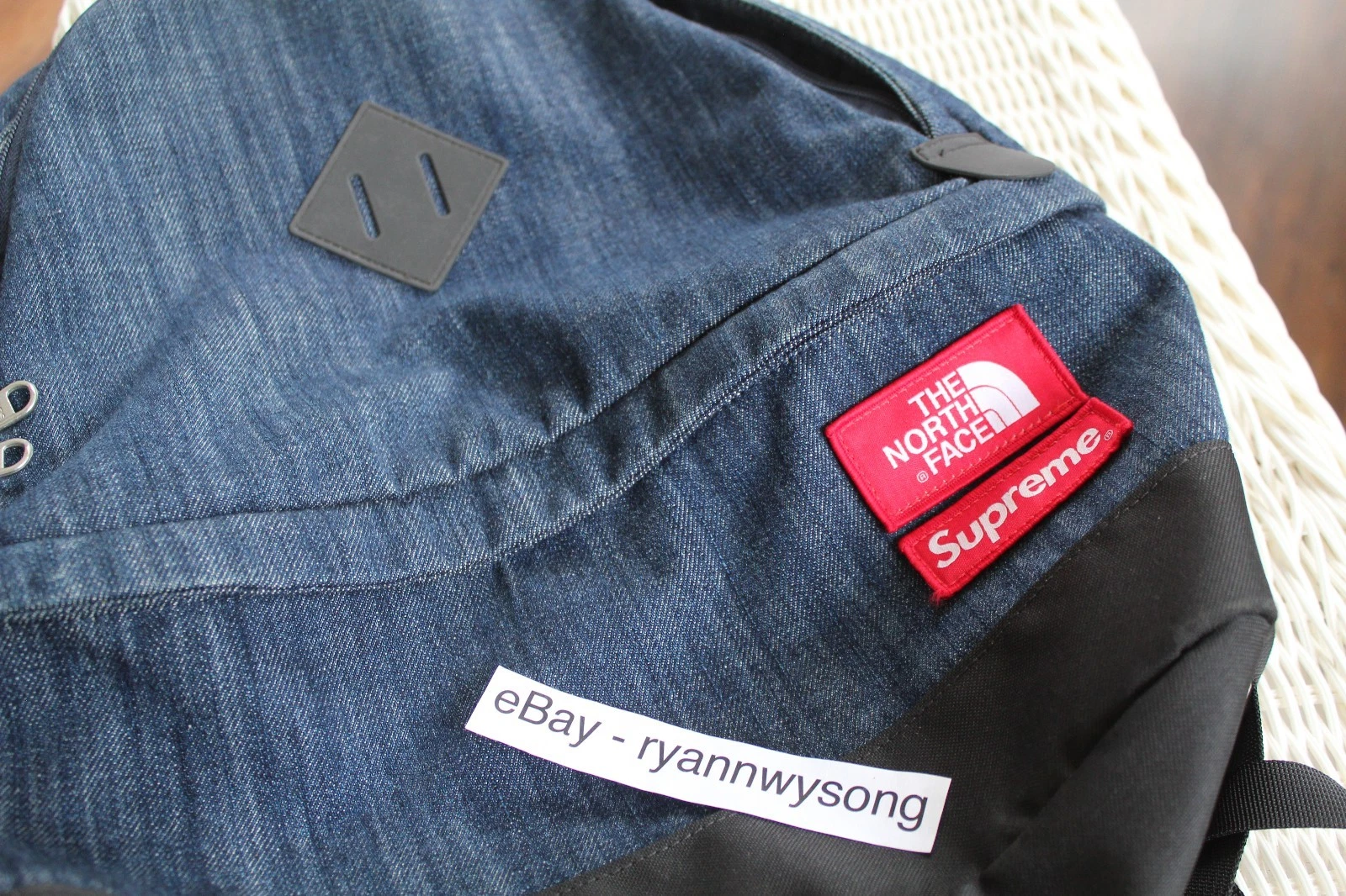 Sac à dos Supreme x The North Face Day Pack coupe vent Gore « denim » SS15