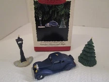 Hallmark Keepsake ~ Nostalgic Houses & Shops Accessories Set of 3 NEW 1995