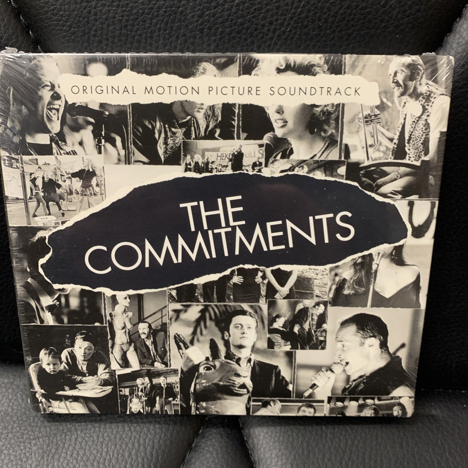 The Commitments [Deluxe Edition] by The Commitments (2CD, 2007) Please Read …….