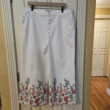 Tommy Hilfiger Women  s Cropped White Floral Pant Size 16 Excellent Condition