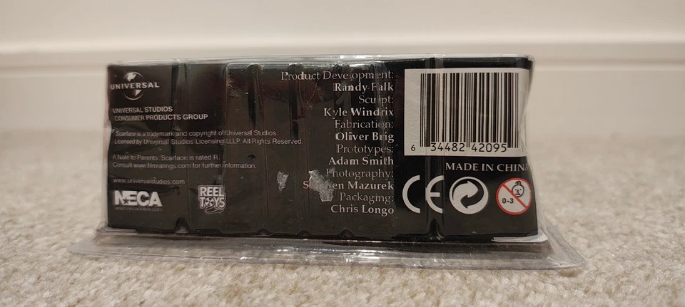 Tony Montana Neca 16cm Figure (Blue Suit) NEW BOXED - Image 3 of 3