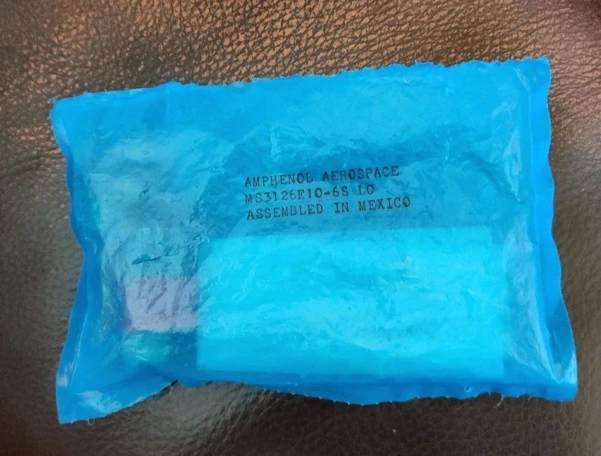 AMPHENOL ITT CANNON BURNDY Complete Connector with Pins and Shell MS3126F10-6S - Image 2 of 4