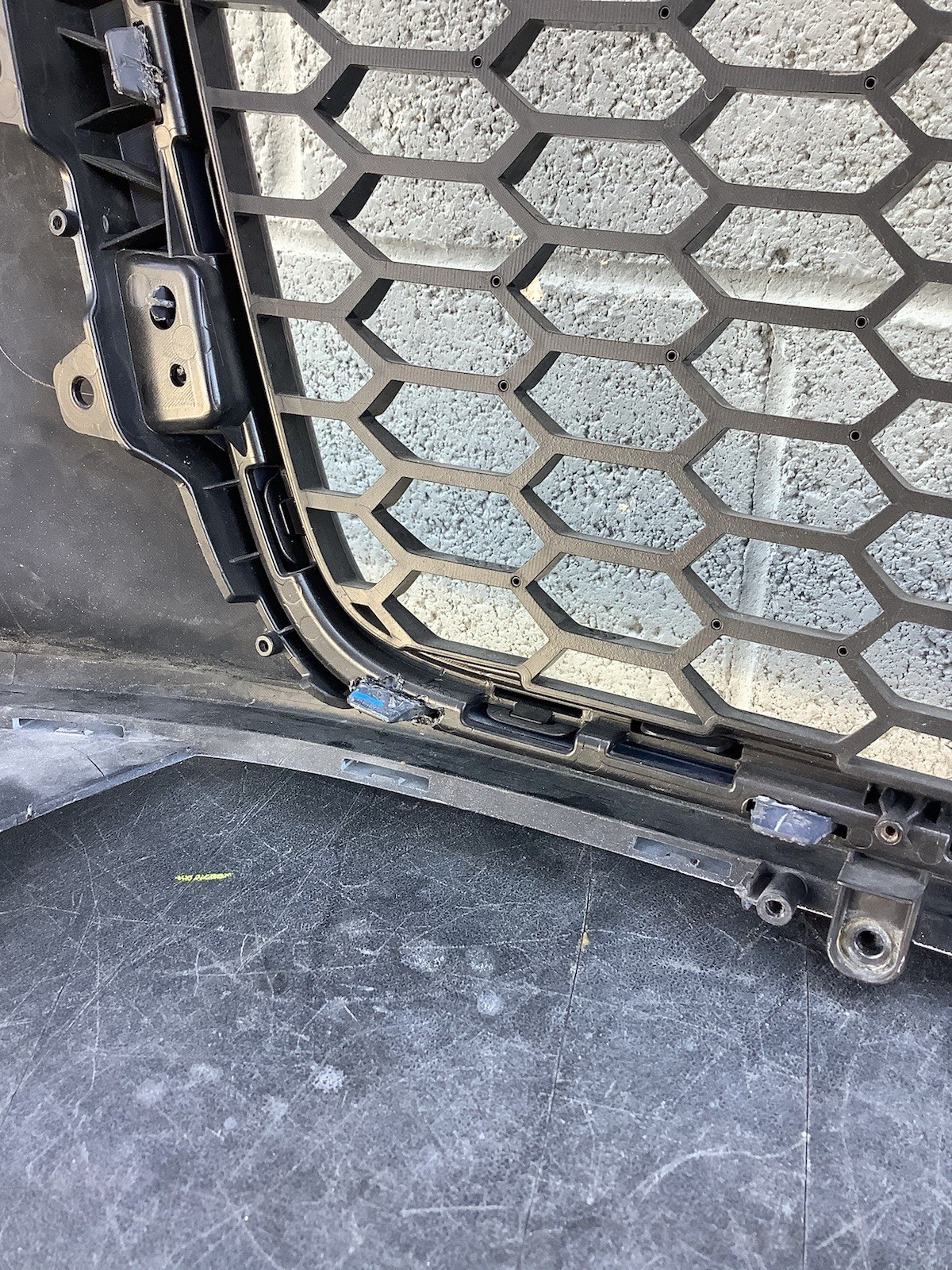 2015-2018 Audi R8 FRONT BUMPER OEM