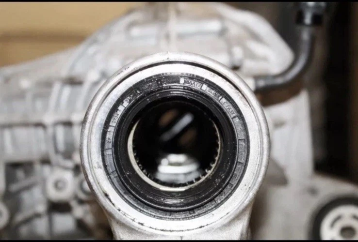 Jeep Grand Cherokee SRT 2012-2018 3,70 eje delantero diferencial OEM MT84 Foto 4 de 4