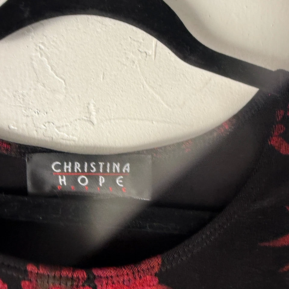 Camiseta sin mangas Christina Hope Petite M Y2k negra floral japonesa Grunge Whimsigoth Foto 4 de 4