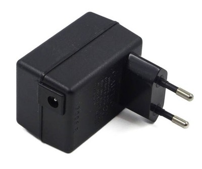 TDC Netzteil Steckernetzteil AC 230 V / DC 3,5 V 1,6 VA - DE-1.5-3.5D 35/9