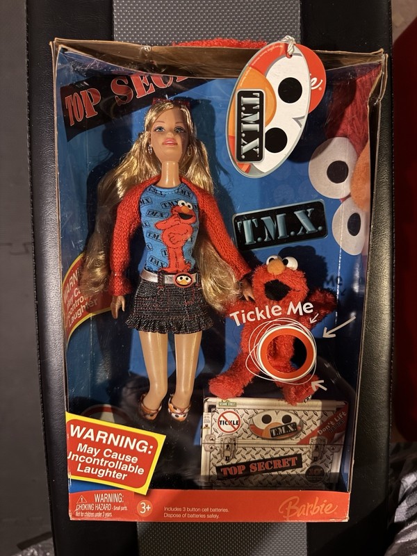 Sesame Street Barbie Doll Tickle Me Elmo Mattel K5499 2006