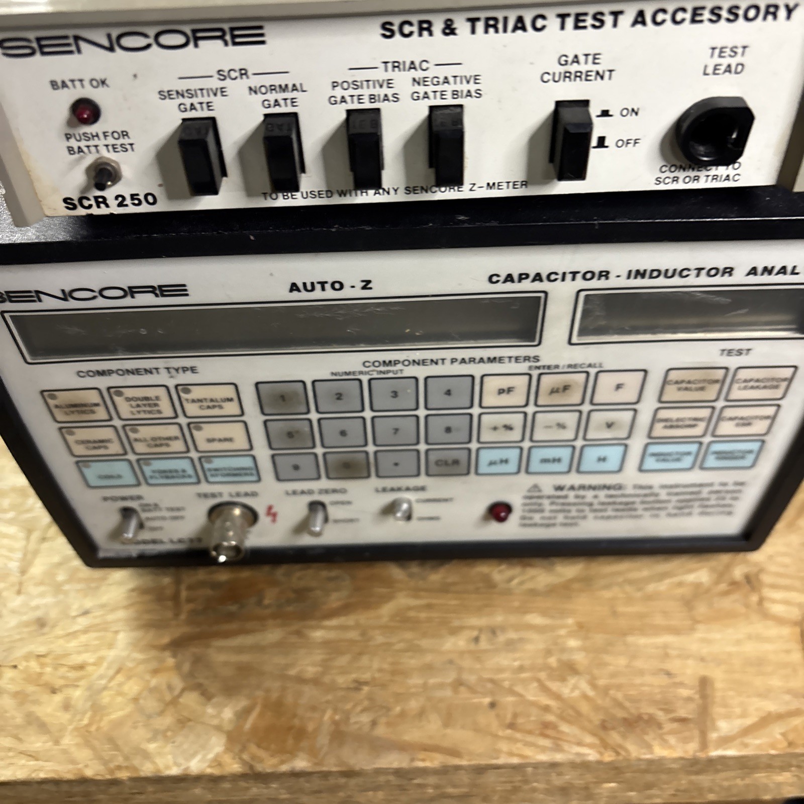Sencore LC77 Auto-Z Capacitor Inductor Analyzer w/Test Accessory