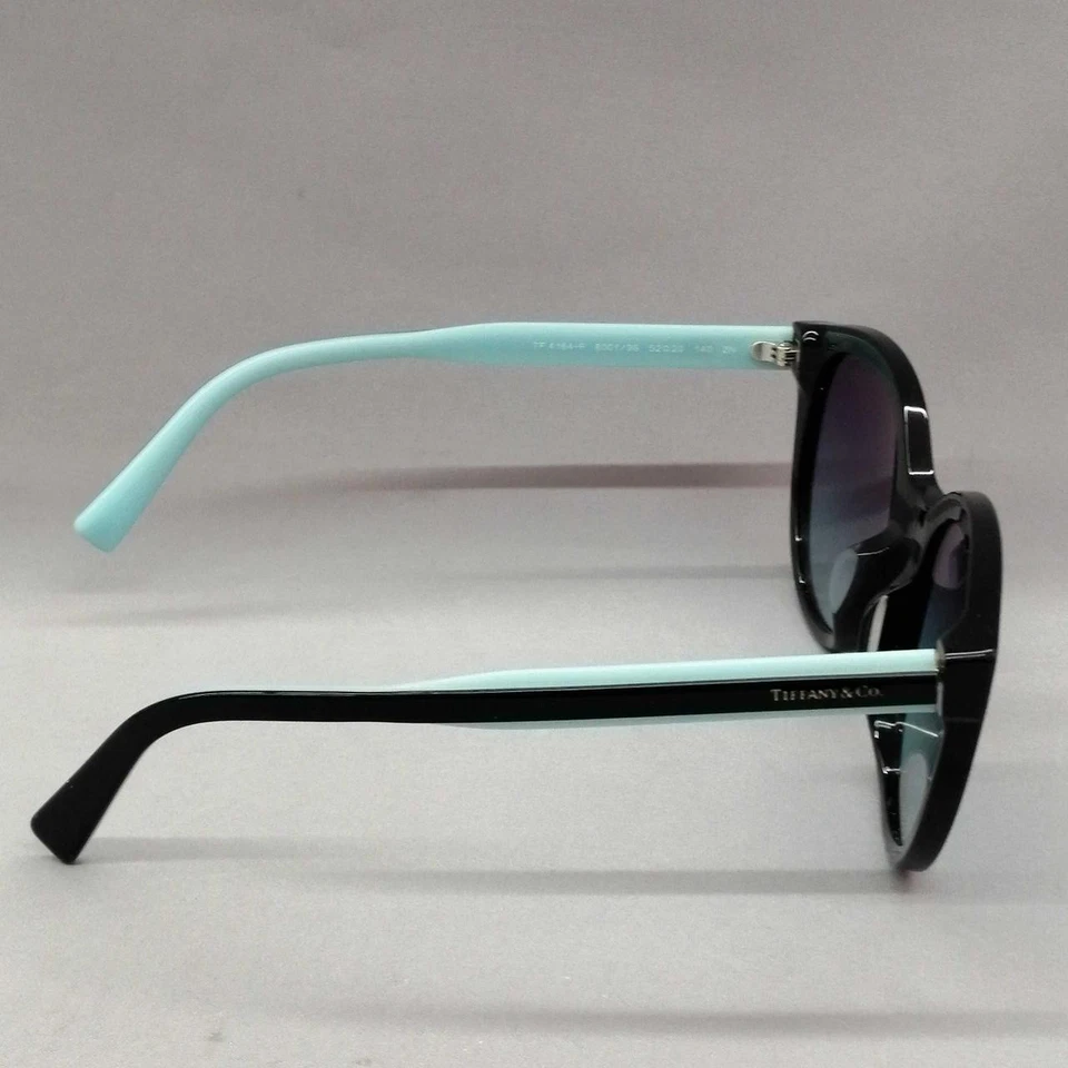 Gafas de sol número de modelo TF4164-F 8001 9S de Tiffany & Co. Foto 4 de 4