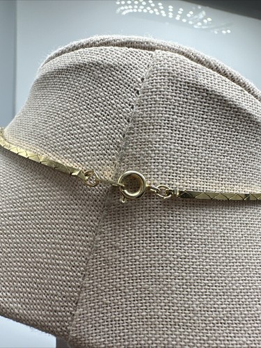 30” Gold Tone Double Triangle Link Chain Necklace - Picture 5 of 5