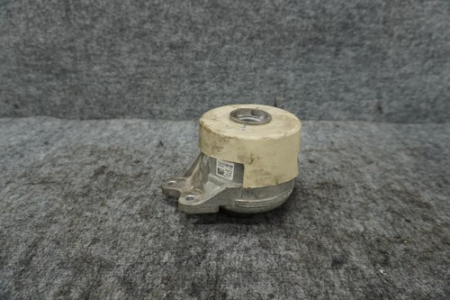 Engine Mount Right Side Mercedes W205 C43 Amg oem - Bild 1 von 5