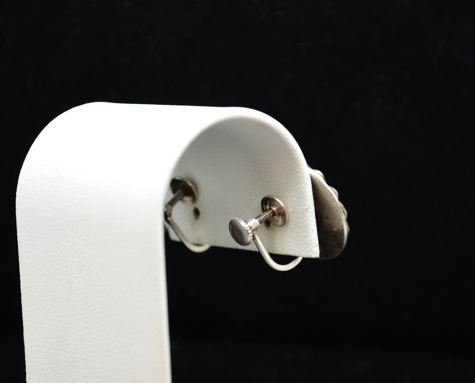 Sterling Silver Simple Round Peak Like Screw On E… - image 3