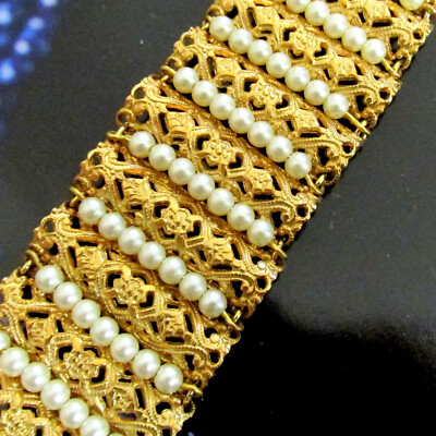 VTG RARE RUNWAY FAUX  PEARL NAPIER GP FILIGREE BRACELET WIDE BOOK PIECE w TAG