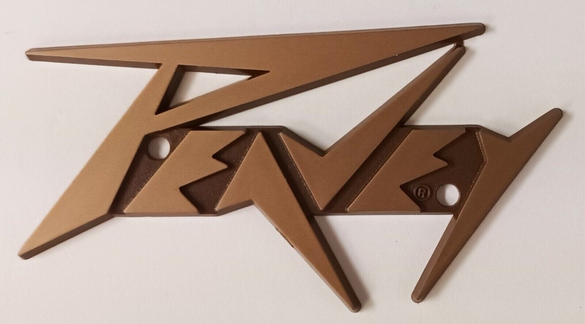 Peavey Sm. Gold Logo (Lighting Bolt Style) as used Some Amps