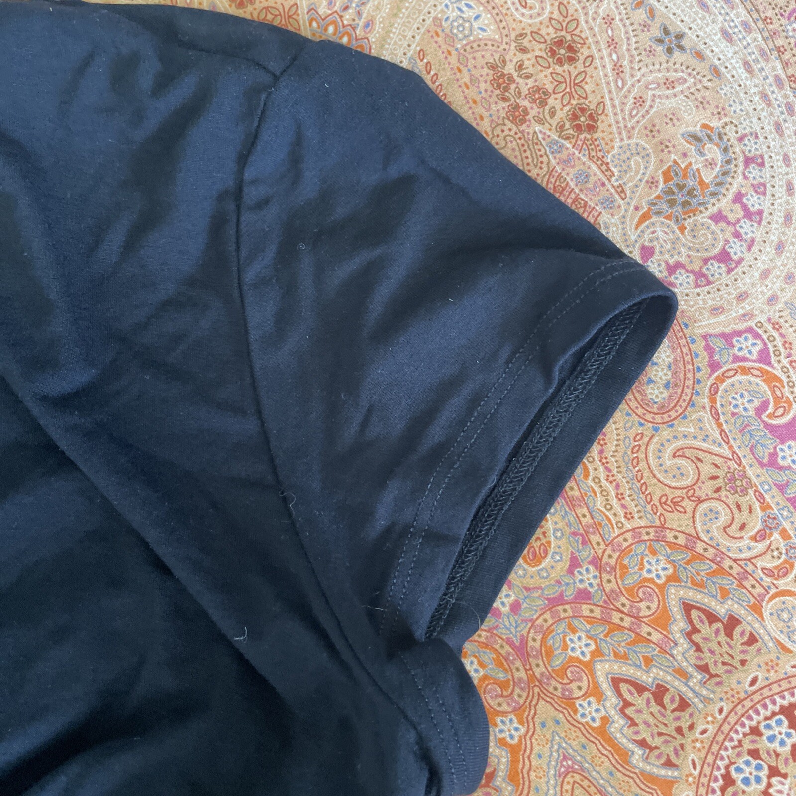 Very Flattering Basic Eileen Fisher V Neck Crosso… - image 5