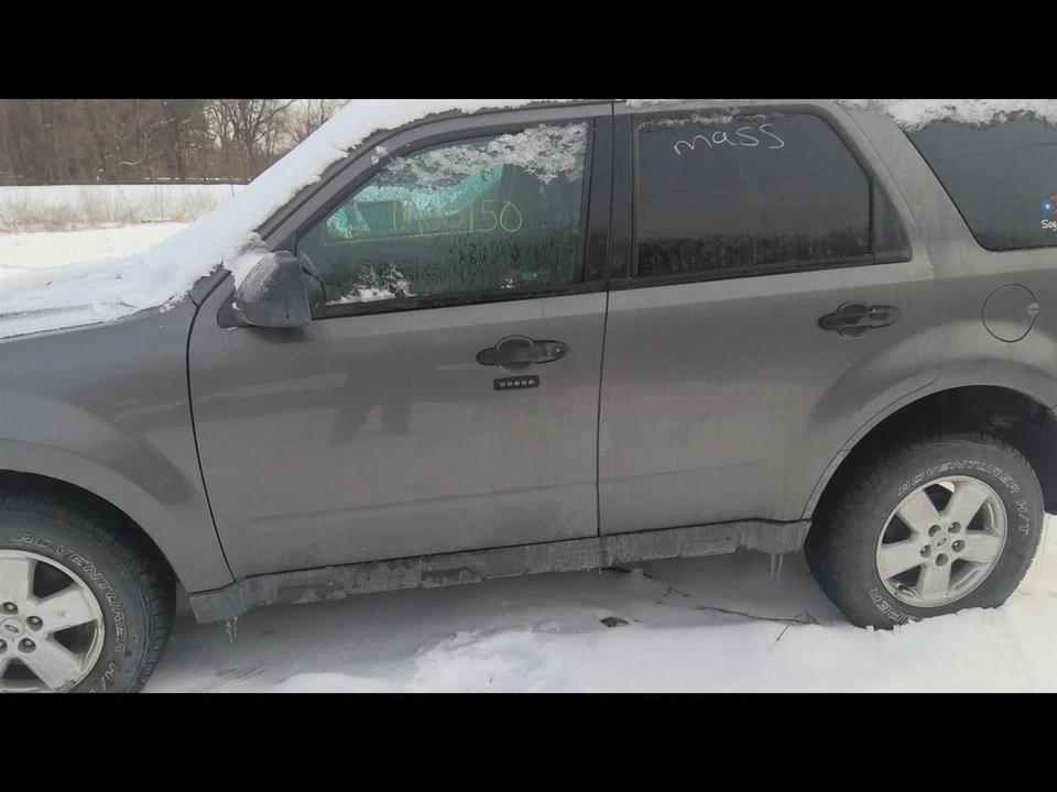 Capô compatível com 08-12 ESCAPE 13709 - Imagem 4 de 4