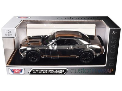 2018 Dodge Challenger SRT Hellcat Widebody Chrome 1/24 Diecast Car by Motormax