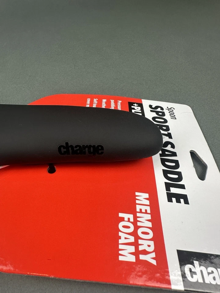 Велосипедное седло Charge Spoon черное спортивное плюс велосипедное сиденье из пеноматериала с эффектом памяти новое с ценниками - Изображение 4 из 4