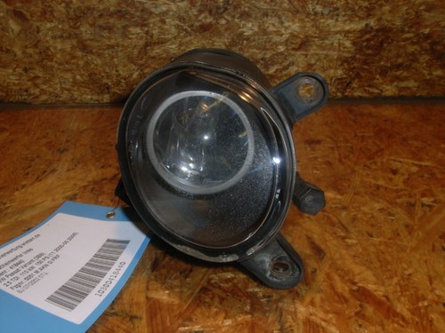 418440 Nebelscheinwerfer links VW Passat Variant (3B6, B5.5) 3B7 941 699 A