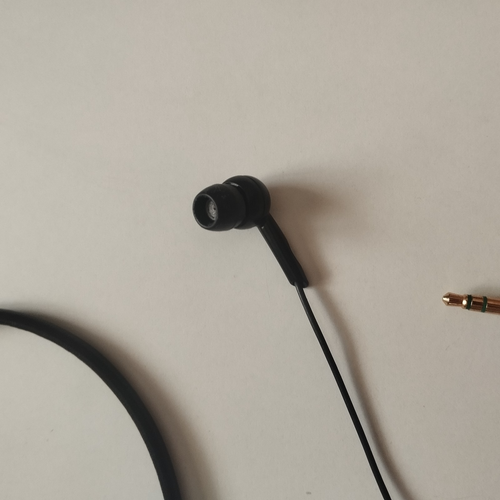 Sony MDR-NX1 Used Stereo Dynamic Earphones Black with Leather Neck Strap - Picture 3 of 5