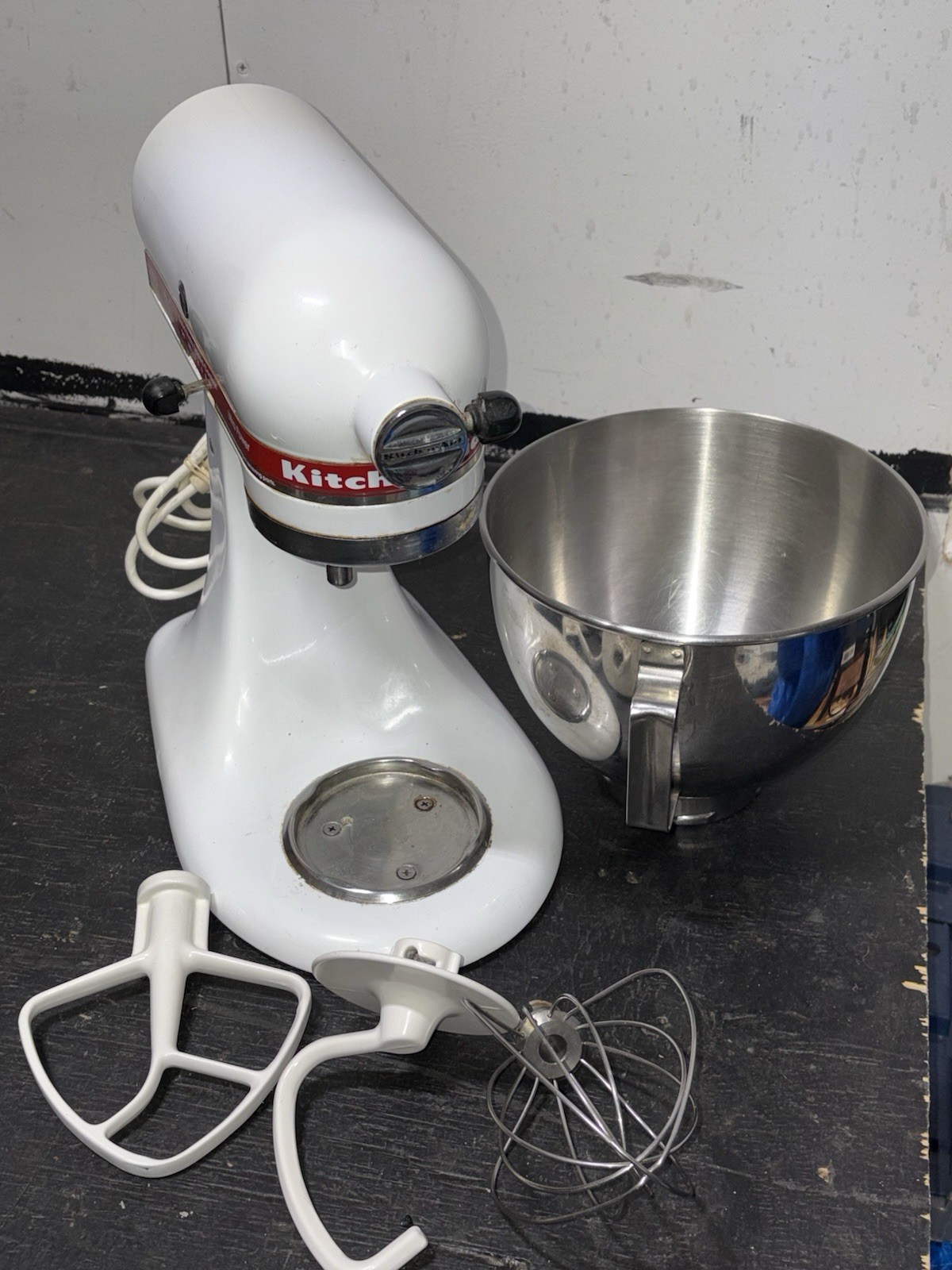 KitchenAid KSM90 300W Ultra Power Stand Mixer in White and Red Tested Working-image