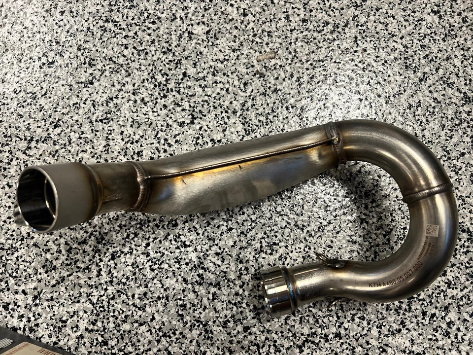 Cabezal KTM/HUSQVARNA OEM KTM 450 SXF A48005007033 nuevo despegue Foto 2 de 4