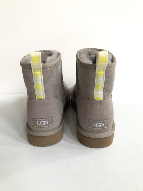 ugg mini ebay
