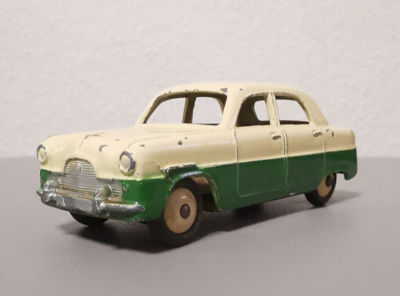 Dinky Toys GB N°162 Ford Zephyr Saloon - Bleu - Échelle 1/43