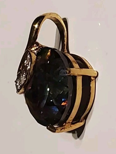 Mystic Topaz Labcreated Round Cut And Diamond Pendant 10kt Solid Yellow Gold - Picture 6 of 7