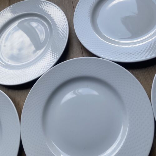 Tognana White Porcelain 8 plates - Picture 6 of 10
