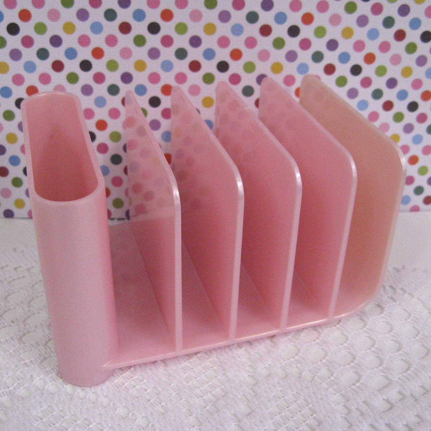 Vintage 1980s Pink Plastic Eldon Desk Letter Organizer Mail Tray  -image